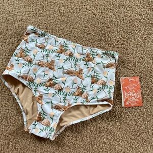 Kortni Jeane high waisted bottoms